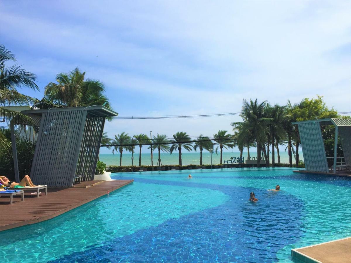 Cosy Lumpini Beachfront One Bedroom Jomtein Csomtien-part Kültér fotó
