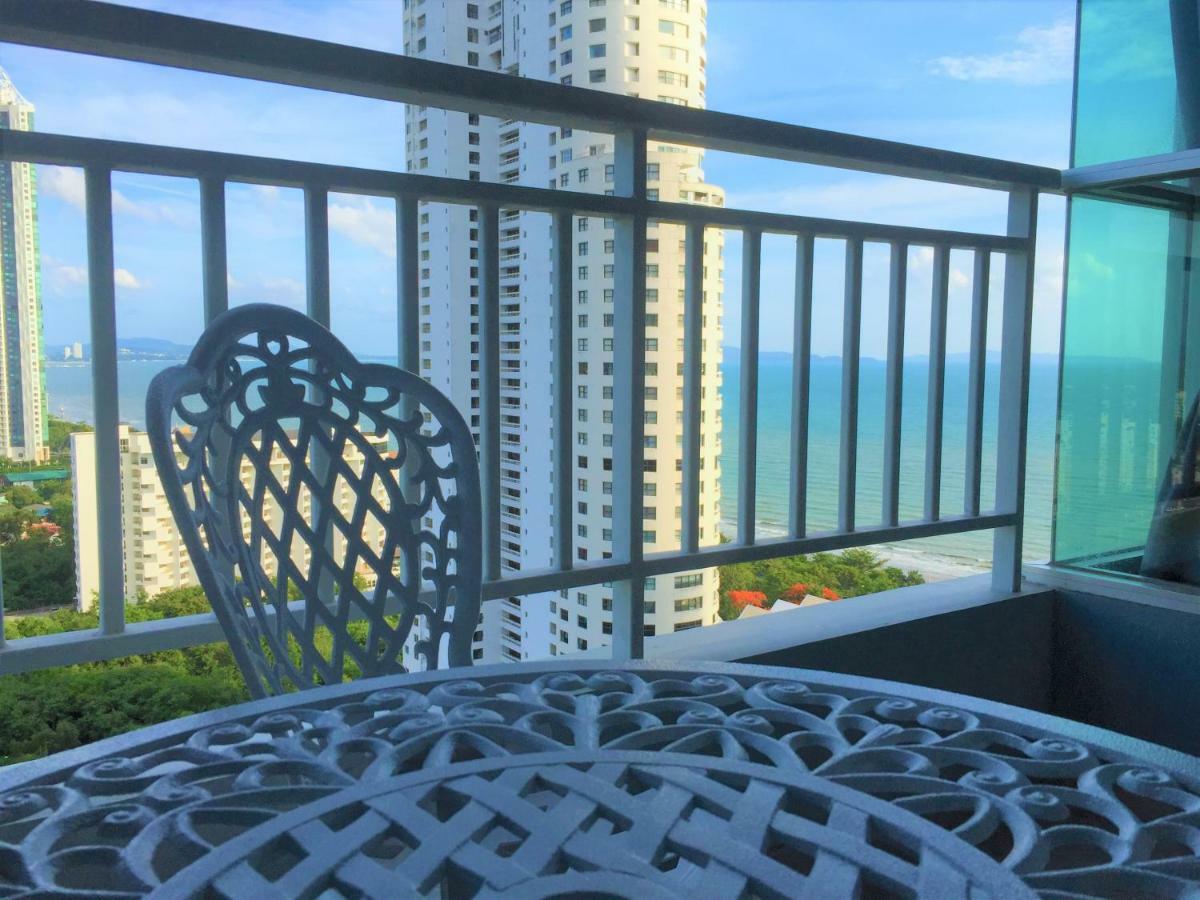 Cosy Lumpini Beachfront One Bedroom Jomtein Csomtien-part Kültér fotó
